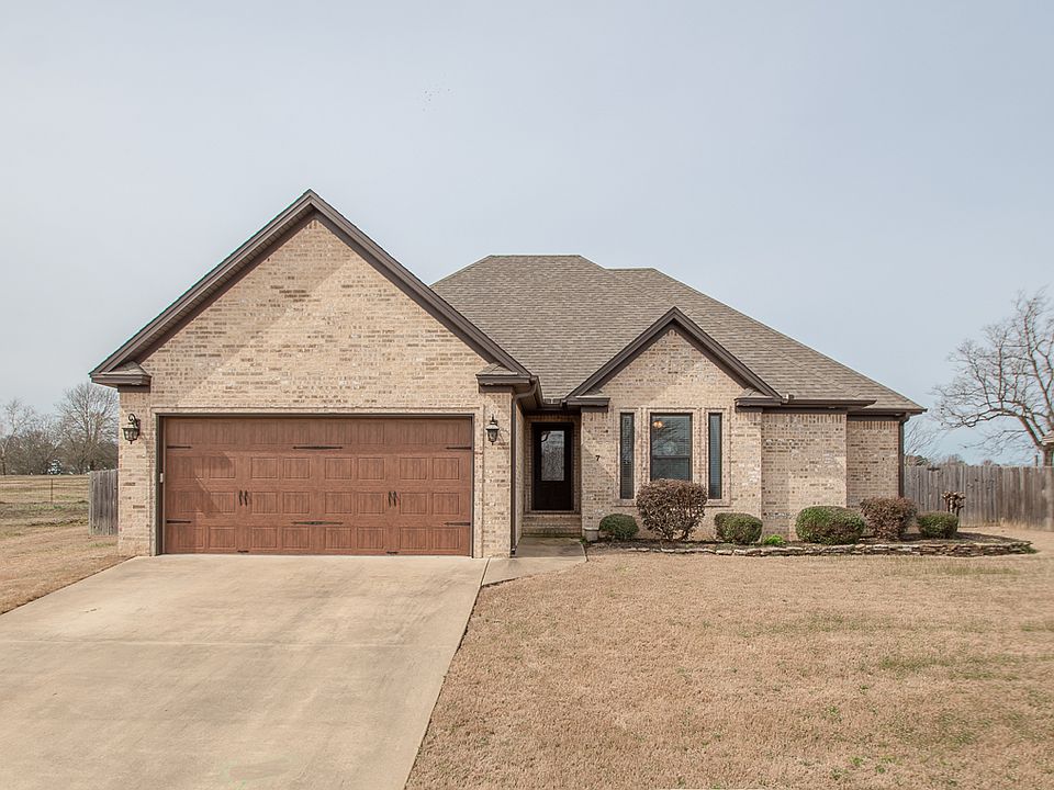 1st image of 7 Southwind Blvd