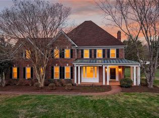 5703 Fox Meadow Dr, Oak Ridge, NC 27310