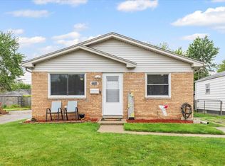 26048 Clancy St, Roseville, MI