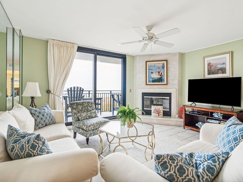 1st image of 7600 Palmetto Dr #426-D
