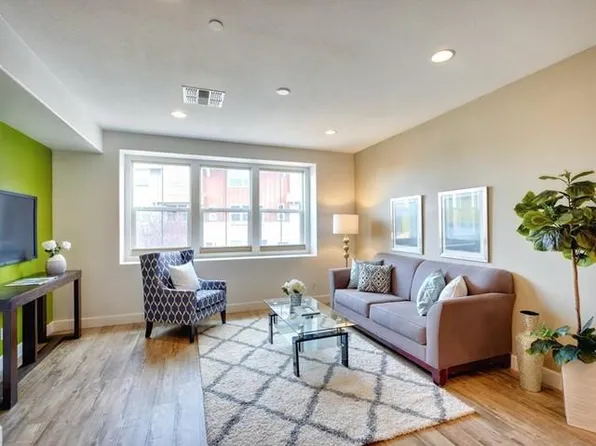 1081 Zucchini Ter, San Jose, CA 95133