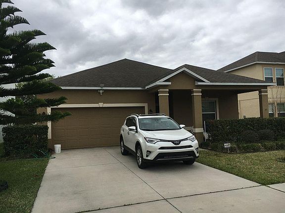2nd image of 8752 Isla Bella Dr