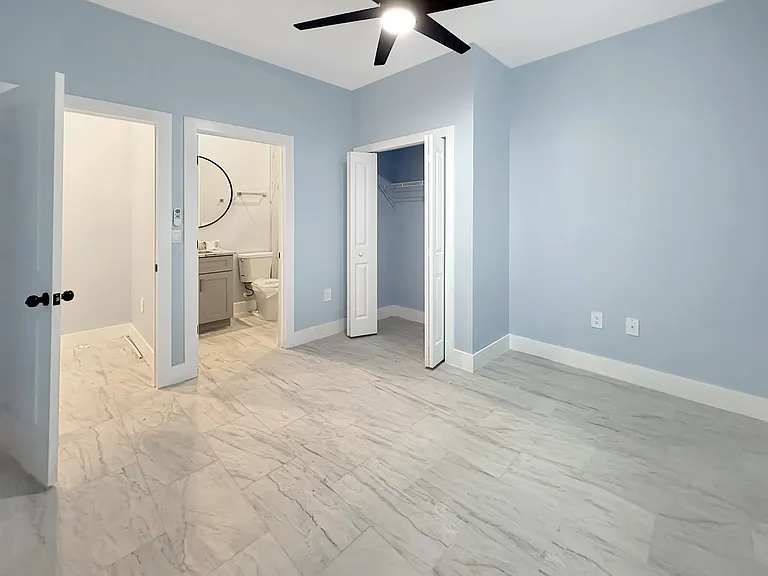 2742 Orange St — Photo 24