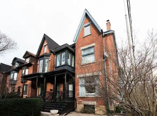 33 Grant St, Toronto, ON M4M2H6