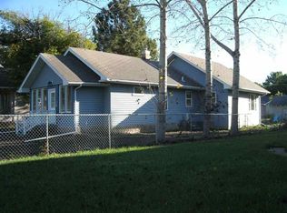 10 8th St NW, Minot, ND 58703