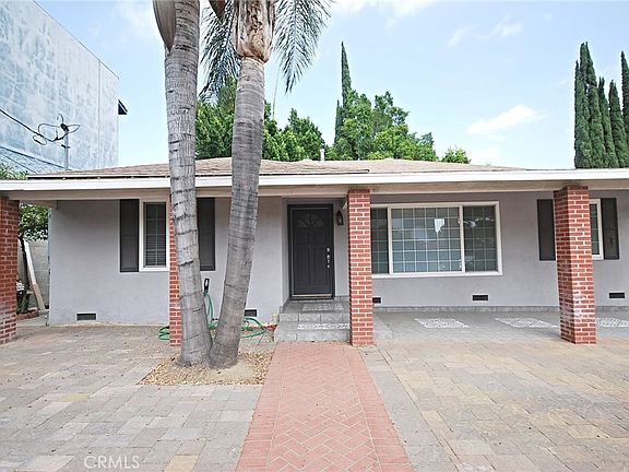 4th image of 10622 Zelzah Ave