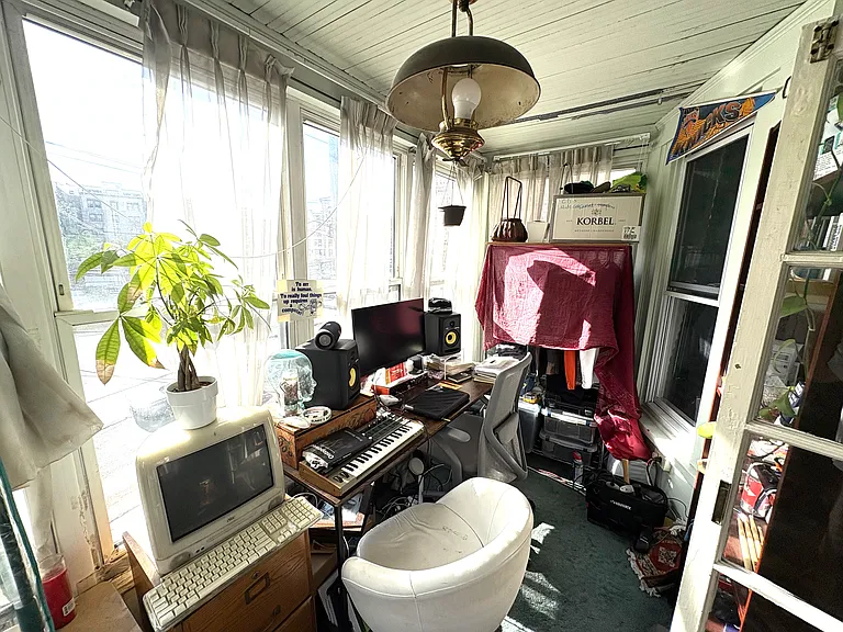 18 Tonnele Ave #B — Photo 22