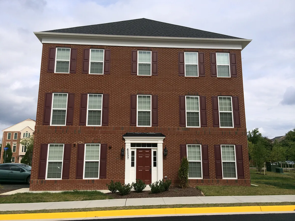 Building Photo - 6257 Casdin Dr