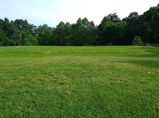 12819 Kenneth Price Rd, Springdale, AR 72762