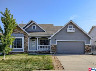 16963 Polk St, Omaha, NE 68135