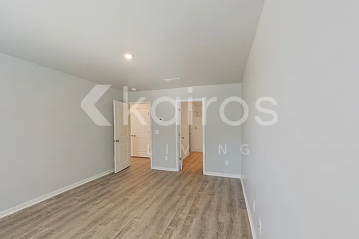 2826 Jordan Ave — Photo 13