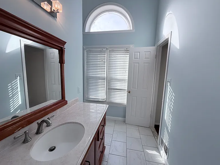5900 Parenham Way — Photo 21