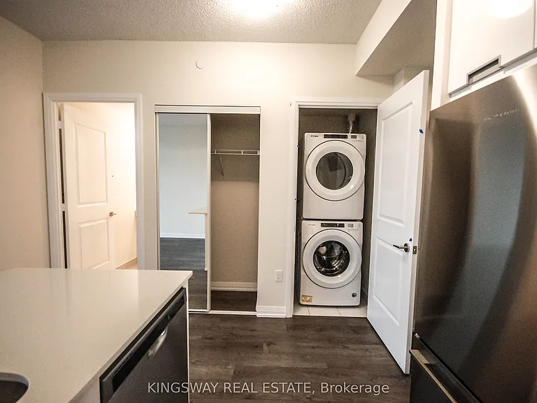 65 Watergarden Dr #907 — Photo 9