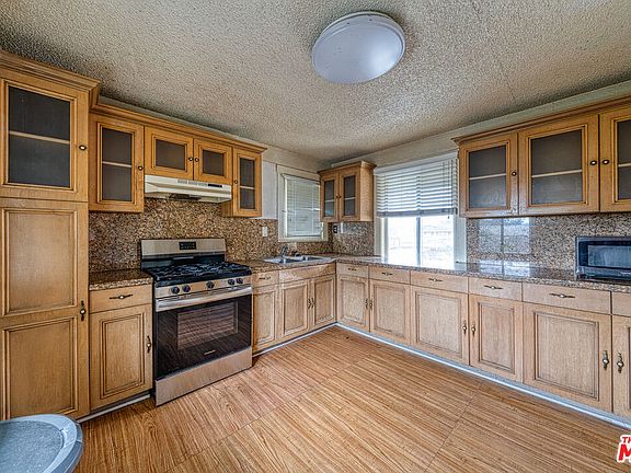 3rd image of 1677 S Harvard Blvd #1677