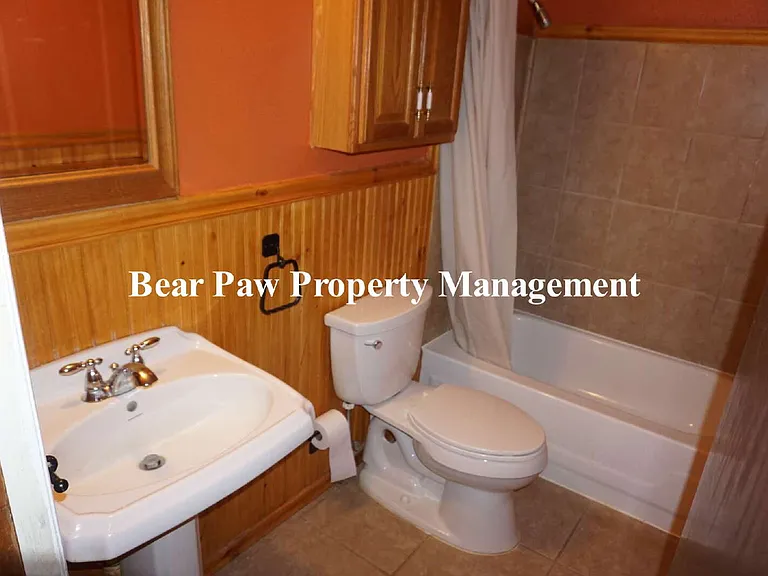 196 Deer Rd — Photo 8