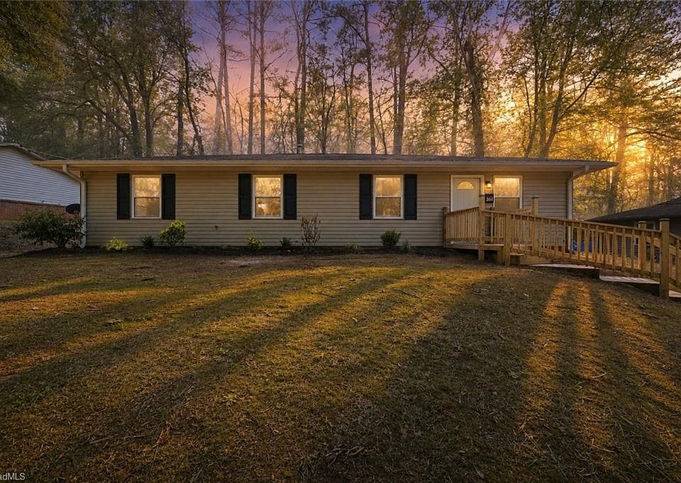 1st image of 640 Amanda Pl