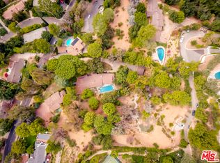 2854 Roscomare Rd, Los Angeles, CA 90077