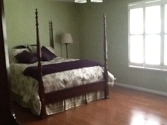 5th image of 16158 Hagler Mill Dr