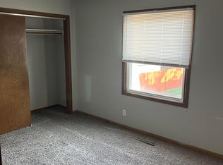 4507 Colfax Cir, Lincoln, NE 68504