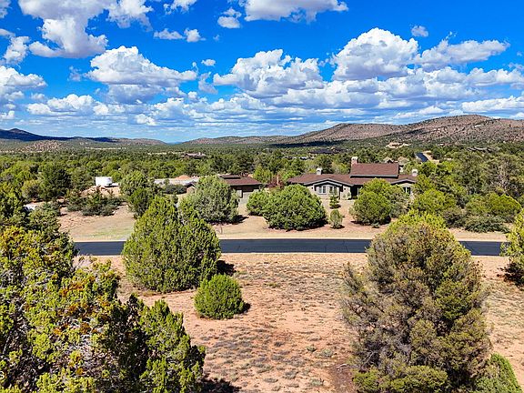 3rd image of 4770 W Three Forks Rd