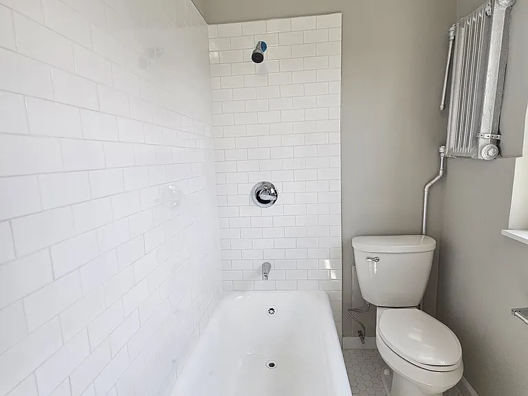 1175 Chapel St #401 — Photo 3