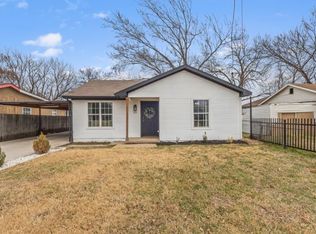 914 S Chatfield St, Ennis, TX 75119