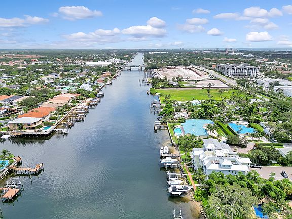 3rd image of 1045 Harbor Villas Drive #5