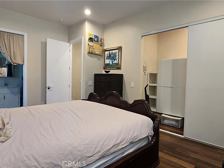 1018 La Presa Dr — Photo 18