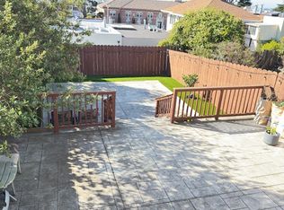 1669 18th Ave #B, San Francisco, CA 94122