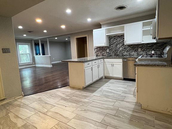 Fully updated Kitchen