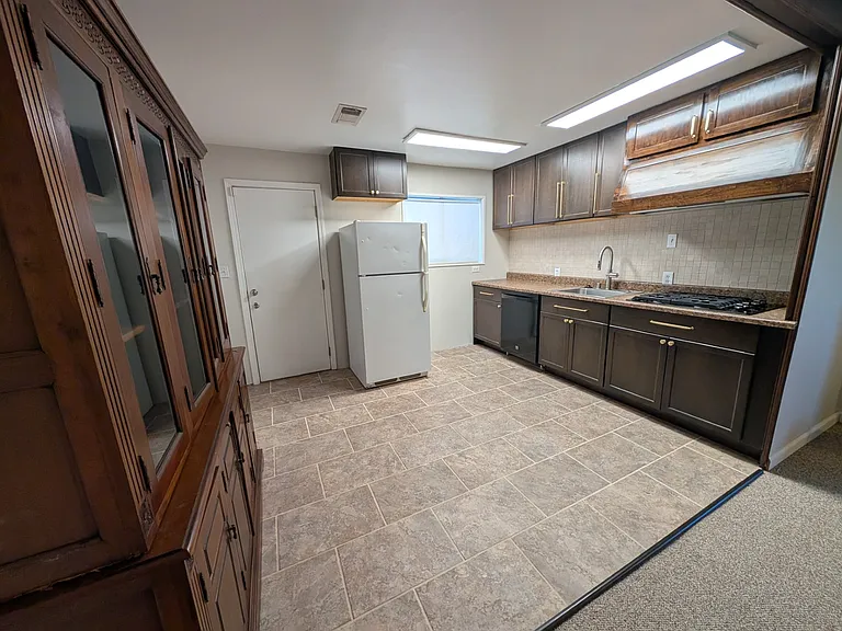 2711 Danube Dr #2 — Photo 5