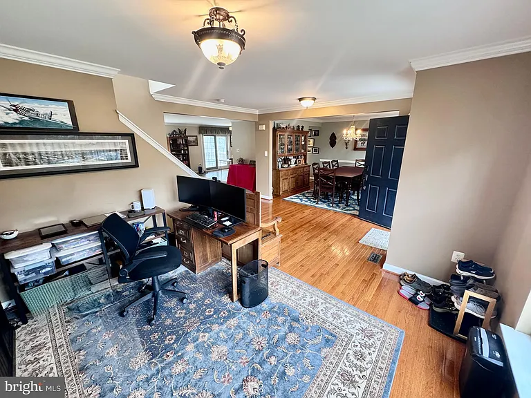 29 Webb Ct — Photo 5
