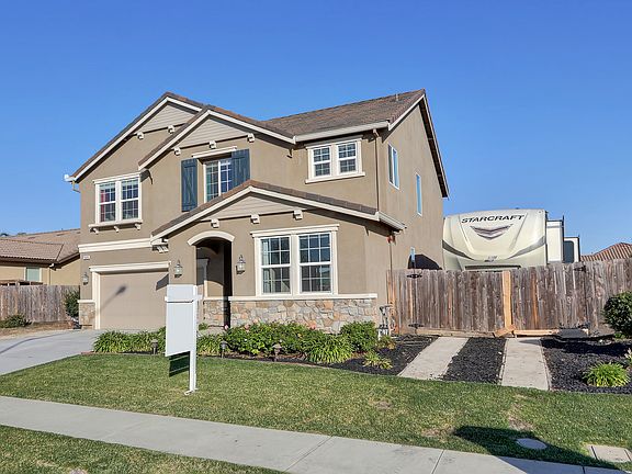 4th image of 10406 Petty Ln