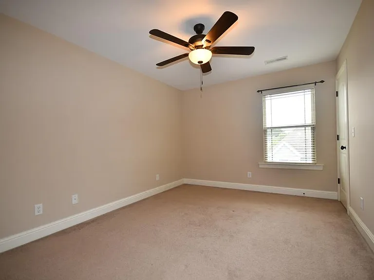 8751 Seven Lakes Dr — Photo 20
