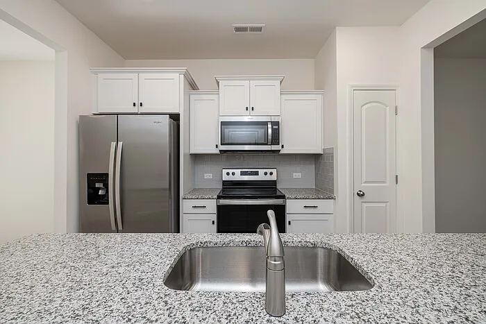 1009 Pine St #C — Photo 6