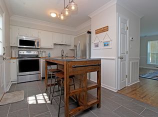 719 Center St, Mount Pleasant, SC 29464