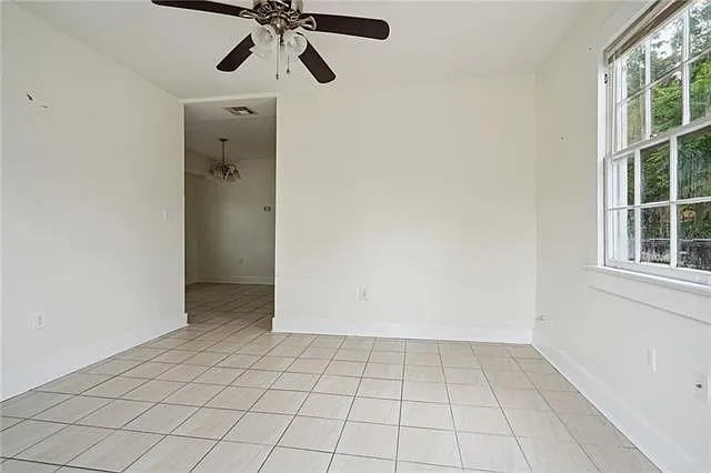 2902 Aubry St — Photo 6