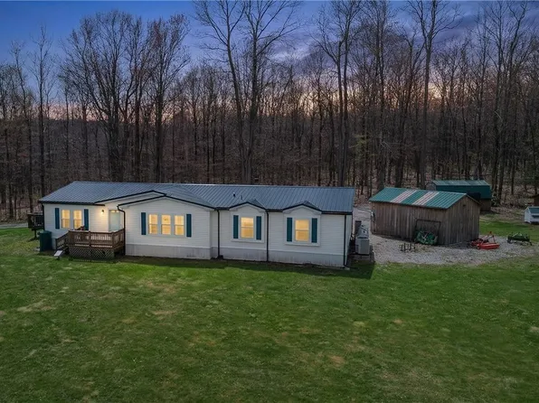 1234 Tower Hill Rd, Northern Cambria, PA 15714