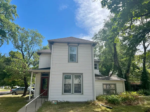 531 Osage St, Manhattan, KS 66502
