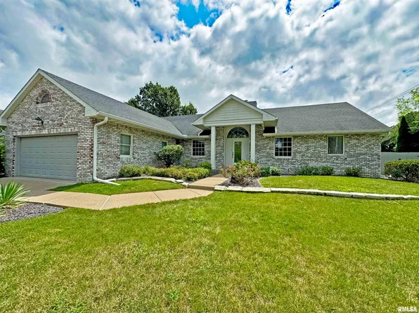 526 W Aspen Way, Peoria, IL 61614