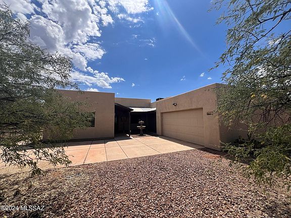2nd image of 4111 E Tortolita St