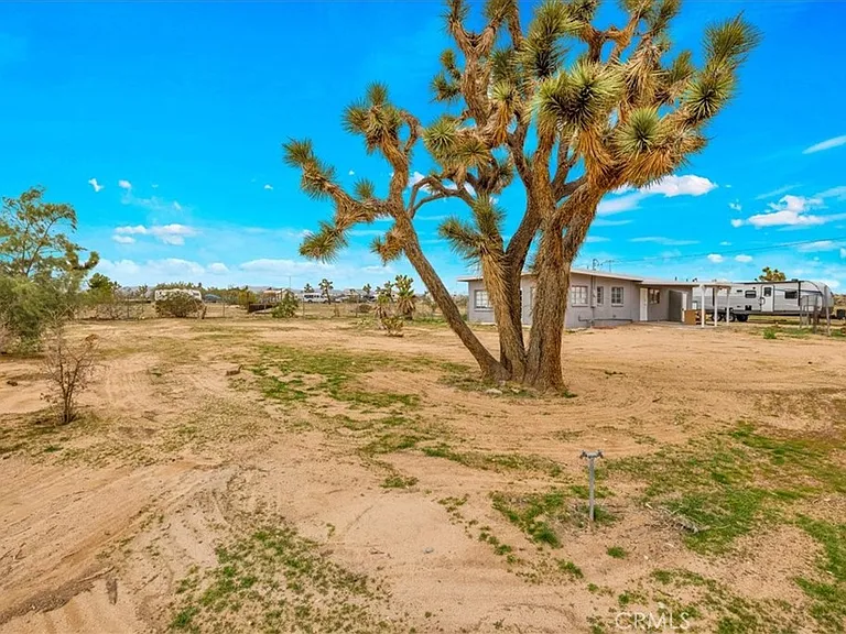 57726 Starlight Mesa Rd — Photo 25