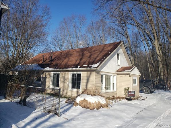 Pinckney MI Single Family Homes For Sale - 41 Homes | Zillow