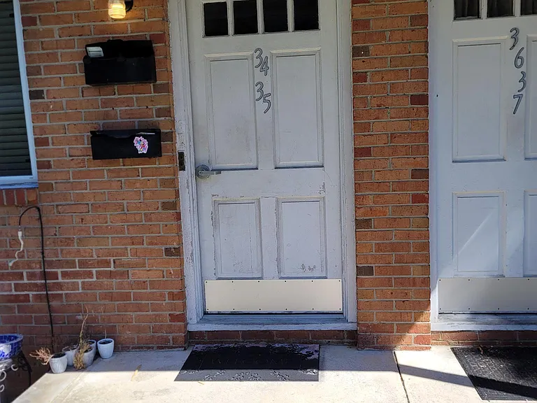 215 Washington St #34 — Photo 2