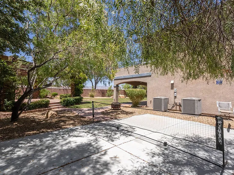10387 Sweet Laurel St — Photo 50