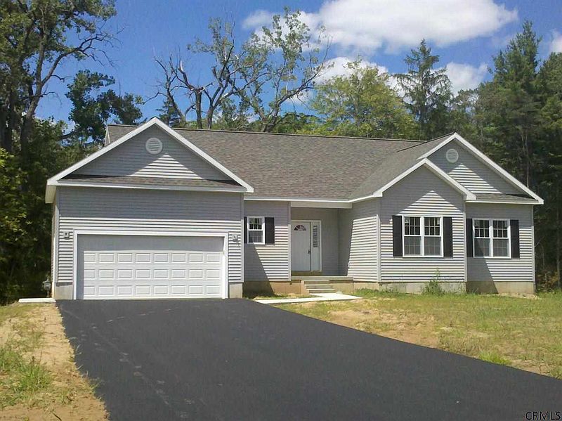 3rd image of 396 HELDERVIEW Drive