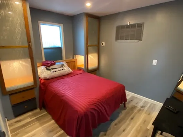 5008 29th St E #1, Palmetto, FL 34221