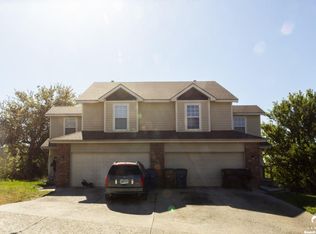 4933 Stoneback Pl, Lawrence, KS 66047