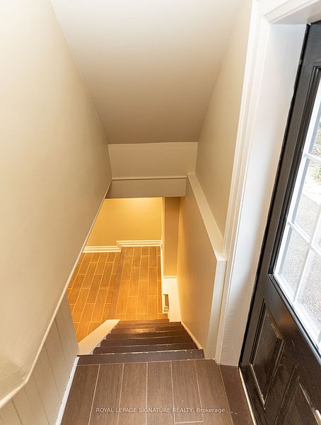 Toronto House for rent - 4 Bedrooms — photo 19