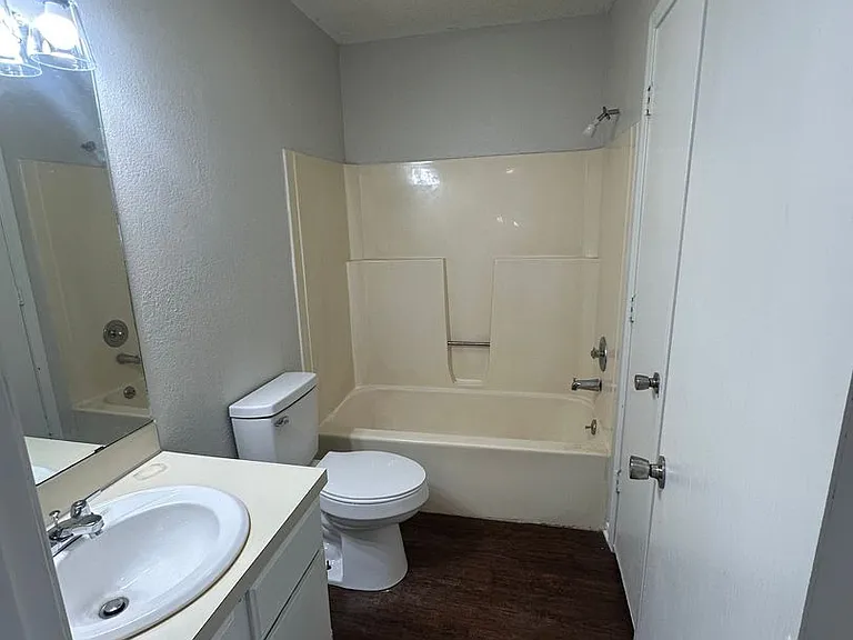 505 W Quantico St — Photo 8